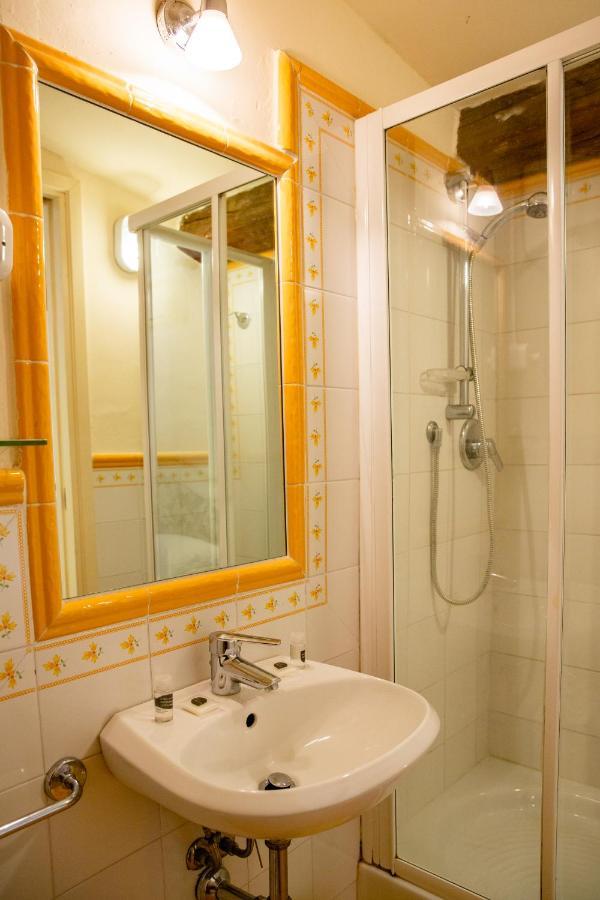 Tranquil Suite Near David Florence Luaran gambar