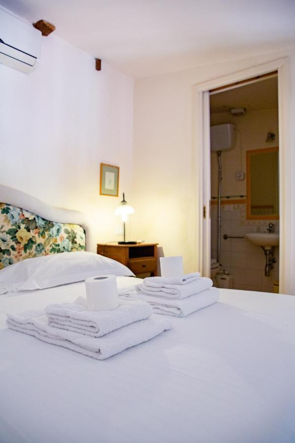 Tranquil Suite Near David Florence Luaran gambar